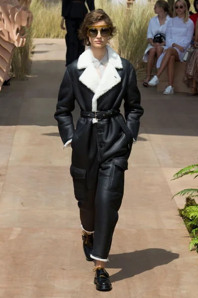 Look 6